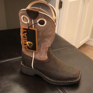 Ariat boys boot size 12.5